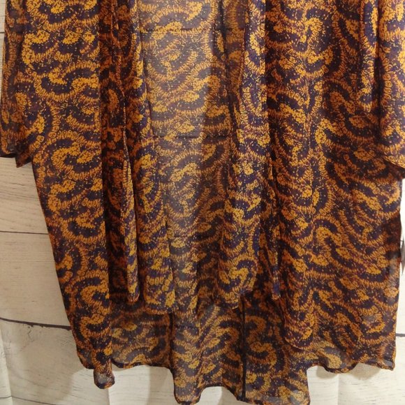 Lularoe Large Lindsay - Picture 2 of 2